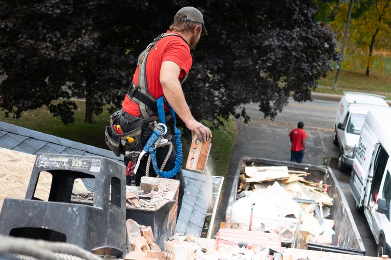 Asbestos Roof Removal in Metairie