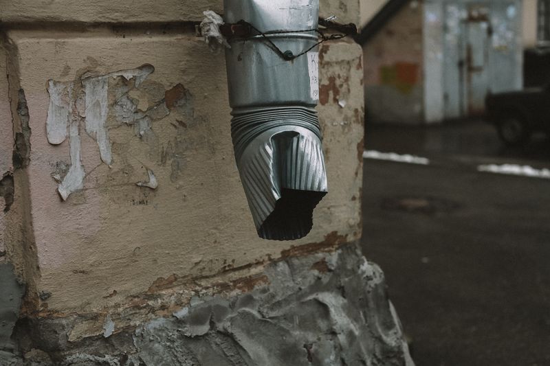 Gutters and Downspouts Repair in Metairie